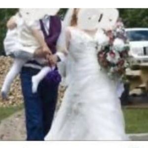 Wedding dress